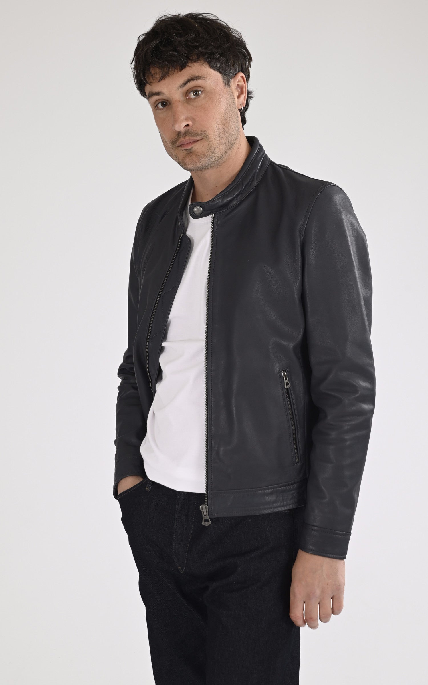 A &quot;MERCER 103391&quot; Bleu Marine Daytona 73 Blouson Homme opened photo 1