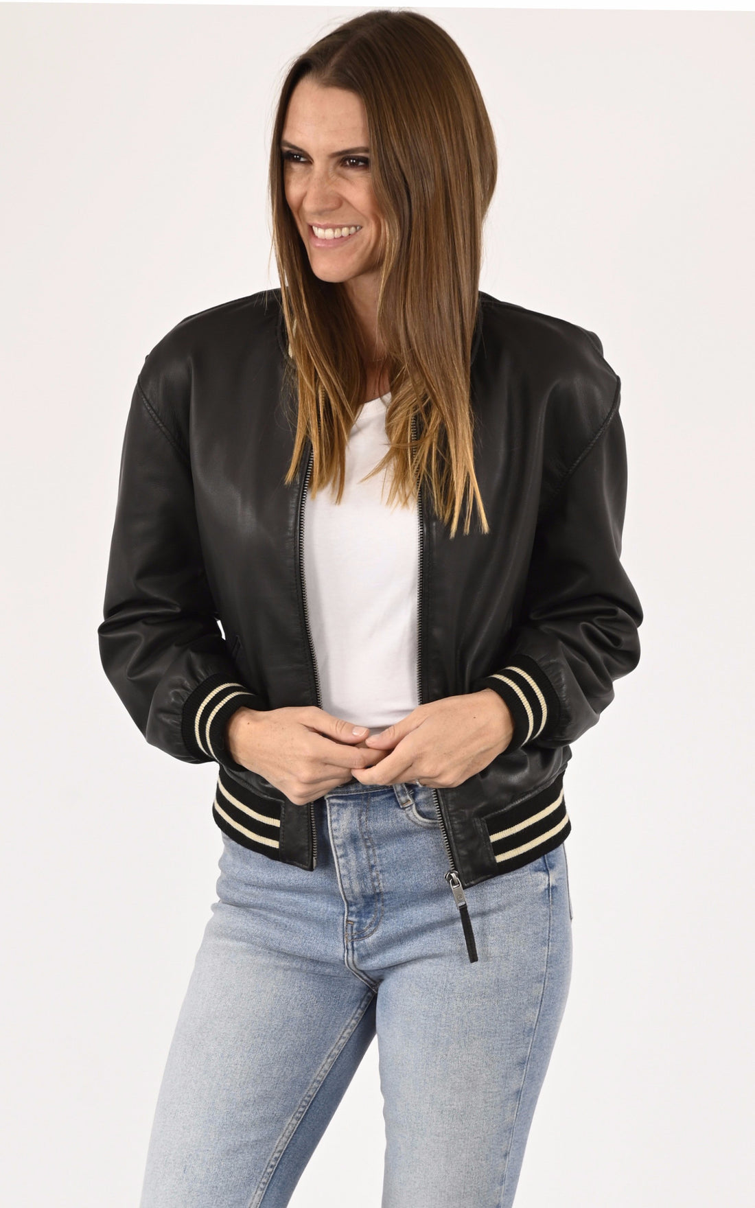 A &quot;BROOKLYN ZIP&quot; Noir La Canadienne Blouson Femme opened photo