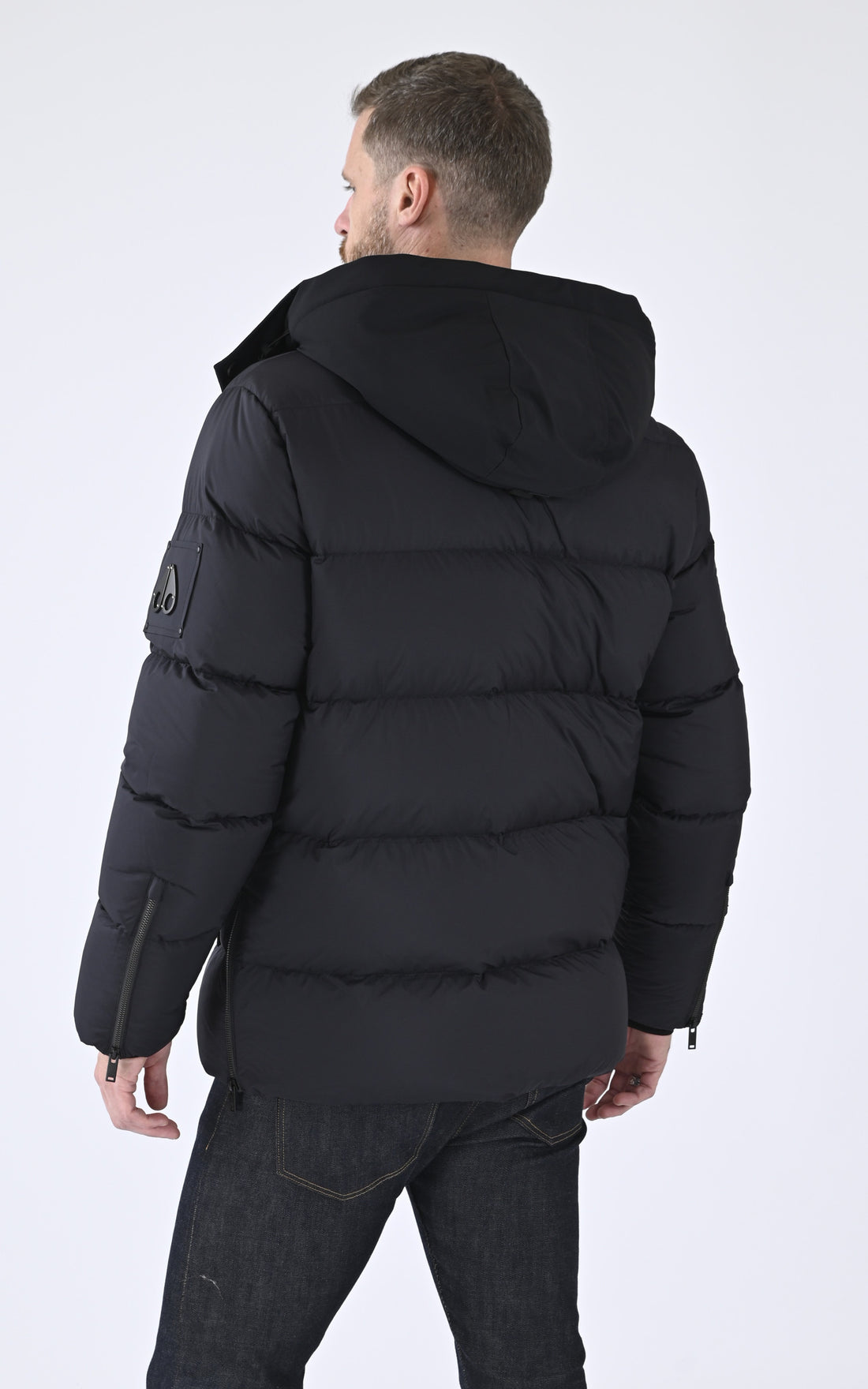 A &quot;EVEREST 3Q M34MJ196&quot; Noir Moose Knuckles Ves Doudoune Homme opened photo