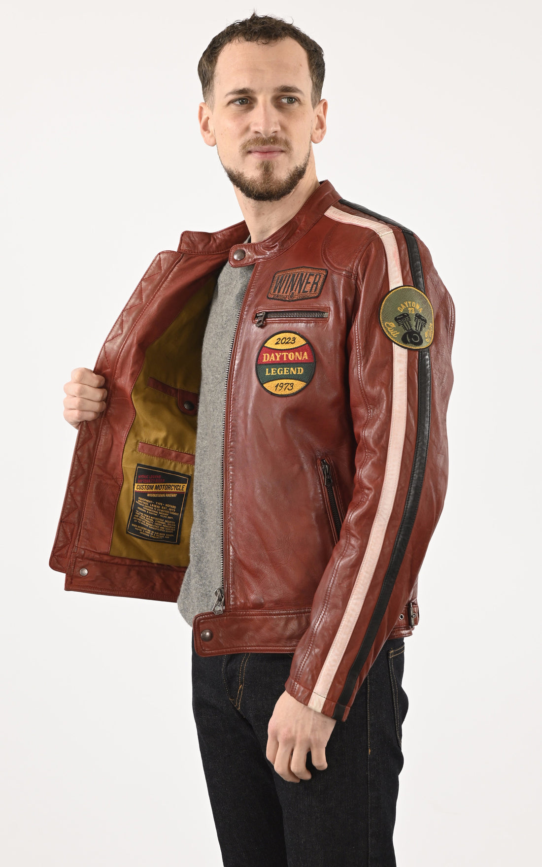 A &quot;WARTBURG 102832&quot; Rouge Daytona 73 Blouson Homme opened photo