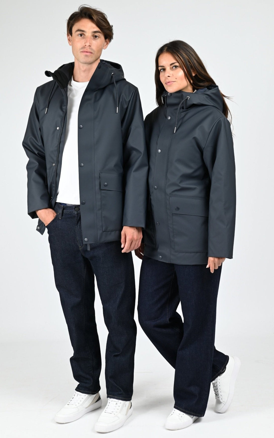Parka Textile Mixte Rains, modèle 21450 nome parka w3t3 de couleur navy 47