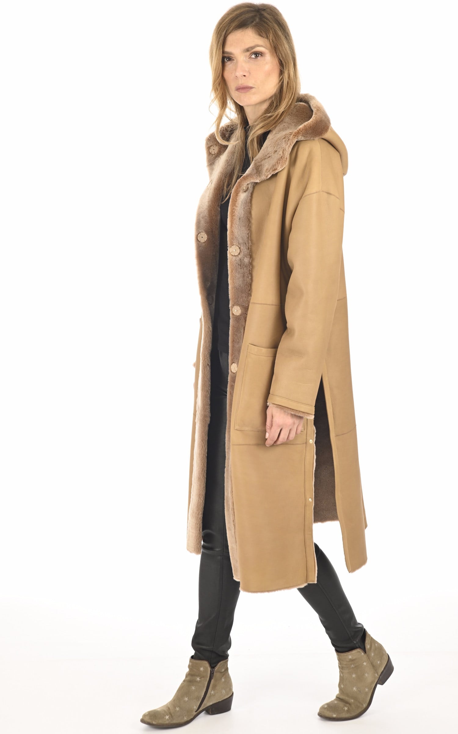 7/8 Df Femme Manzoni 24, modèle 22ad003 de couleur beige / taupe