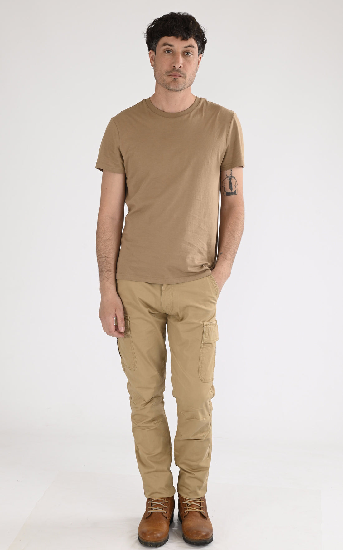 A &quot;PHENOM MN&quot; Beige Marine Nationale Pantalon Homme closed photo