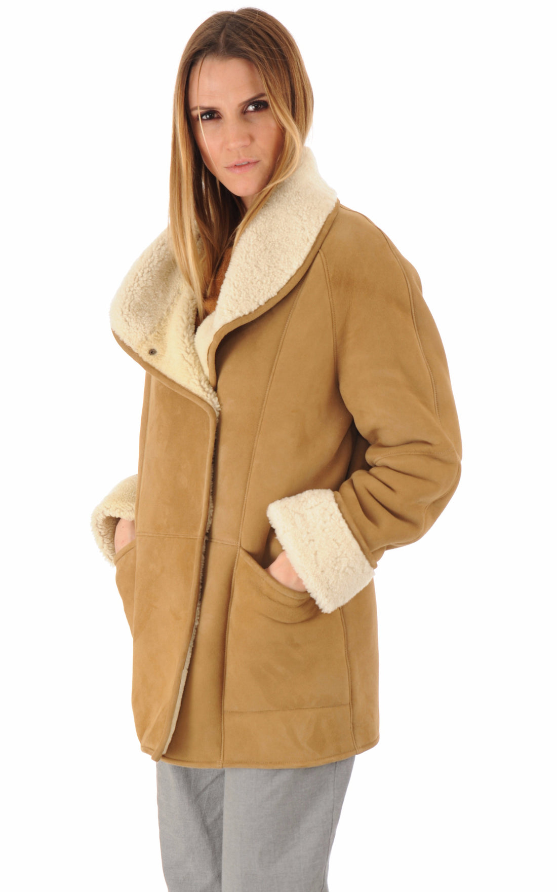 A &quot;SERENA CORTO&quot; Camel La Canadienne Veste Femme opened photo