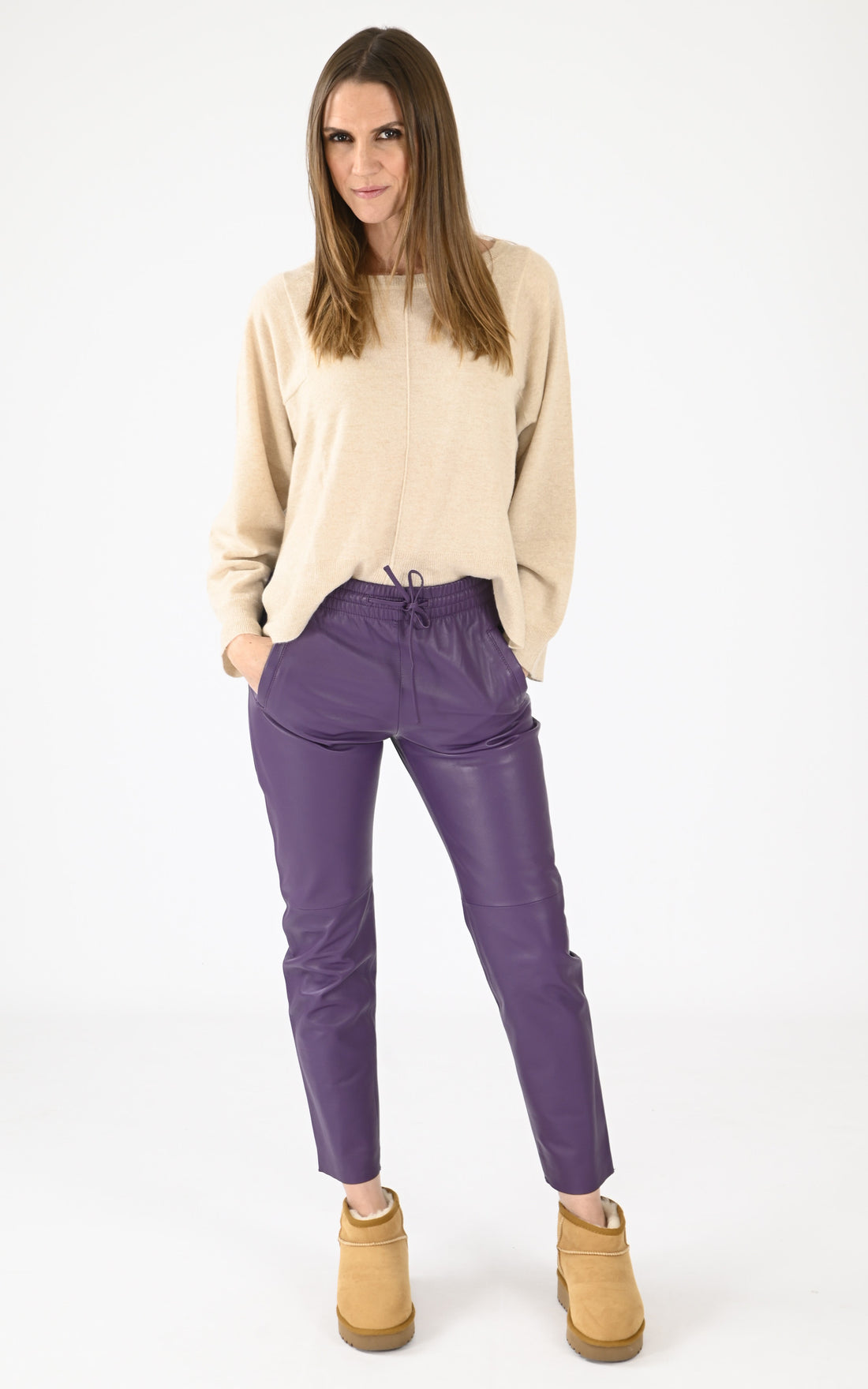 A &quot;GIFT 63641&quot; Violet Oakwood Pantalon Femme opened photo