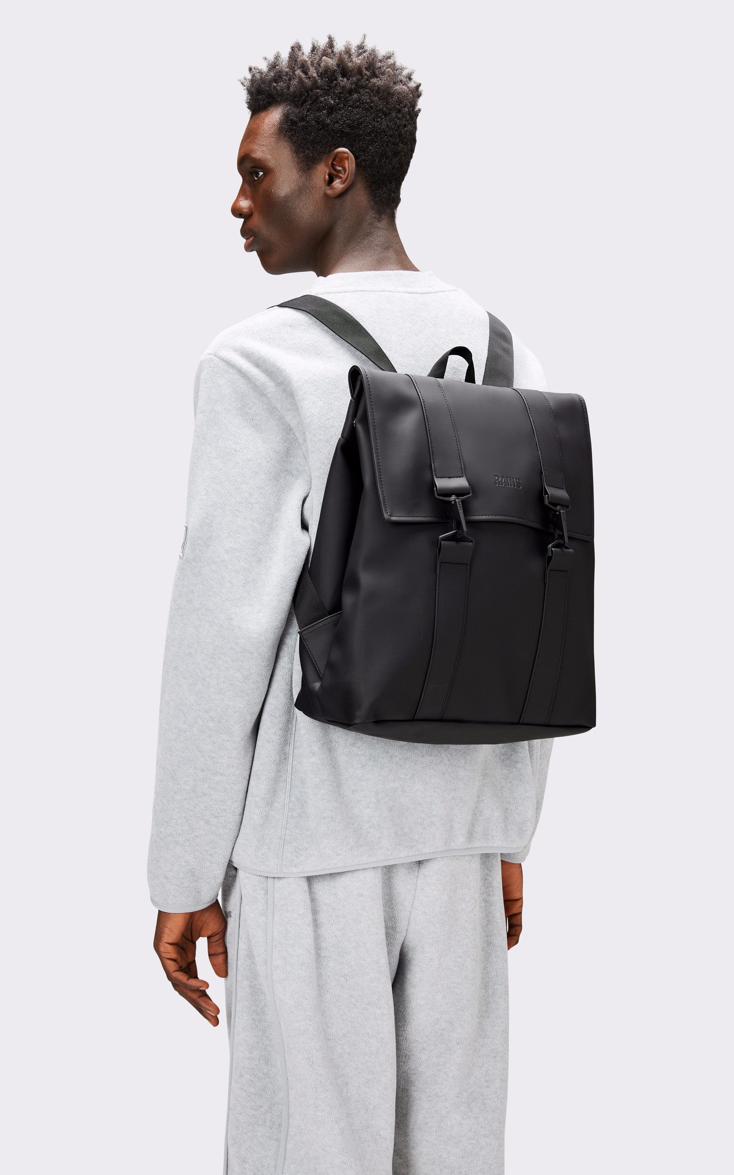 A &quot;13300 MSN BAG&quot; Noir Rains Sac Mixte opened photo