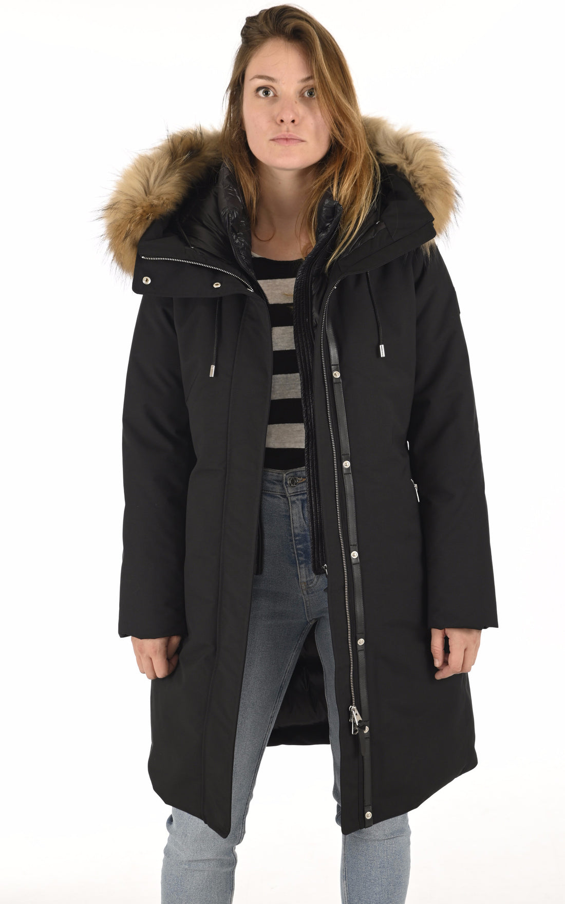 A &quot;SHILOH-F&quot; Noir Mackage 7/8 Doudoune Femme opened photo