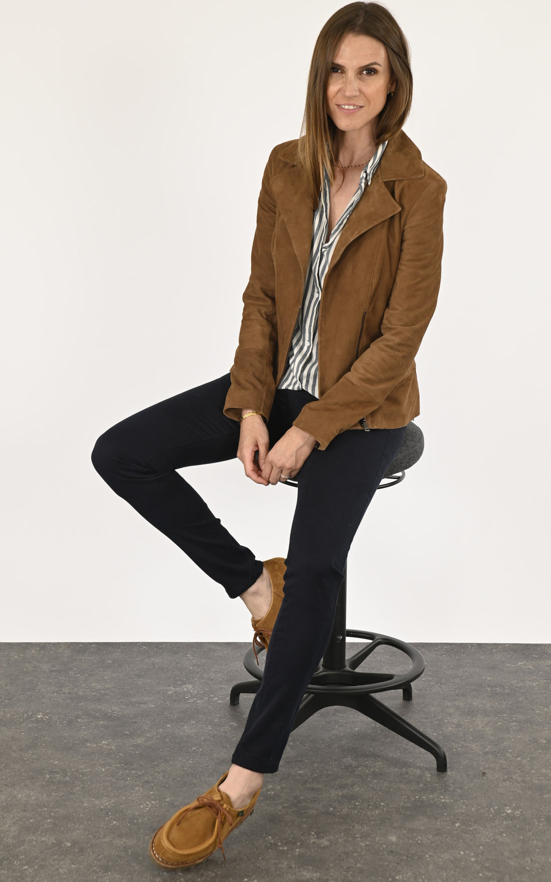 A &quot;BENEDICTE GRIFFES FF&quot; Tabac La Canadienne Blouson Femme details photo
