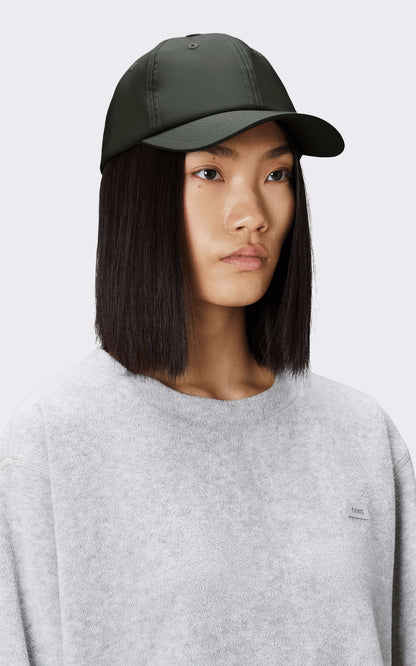 A &quot;13600 CASQUETTE&quot; Vert Rains Casquette Mixte closed photo