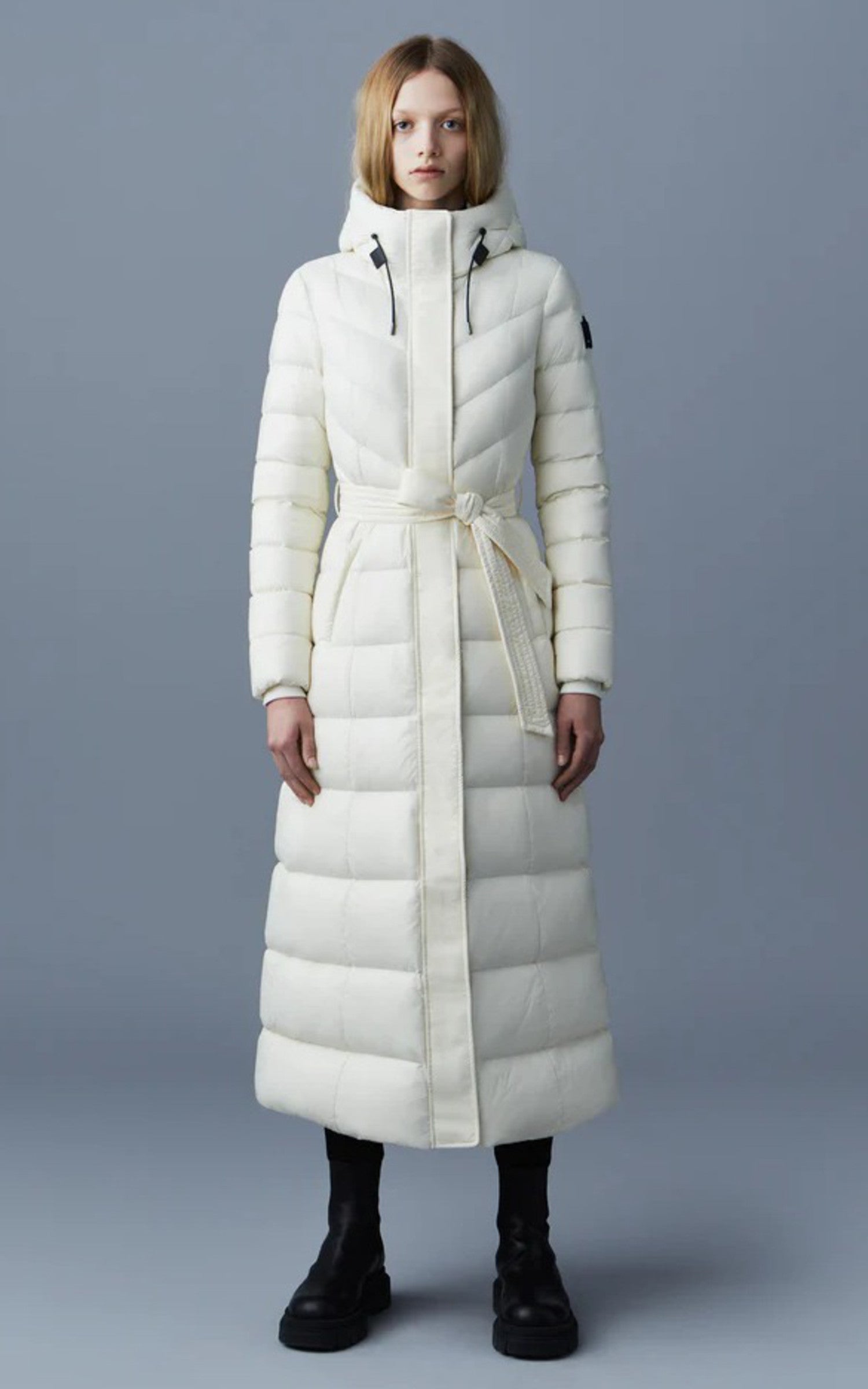 A &quot;CALINA-R&quot; Crème Mackage 7/8 Doudoune Femme opened photo