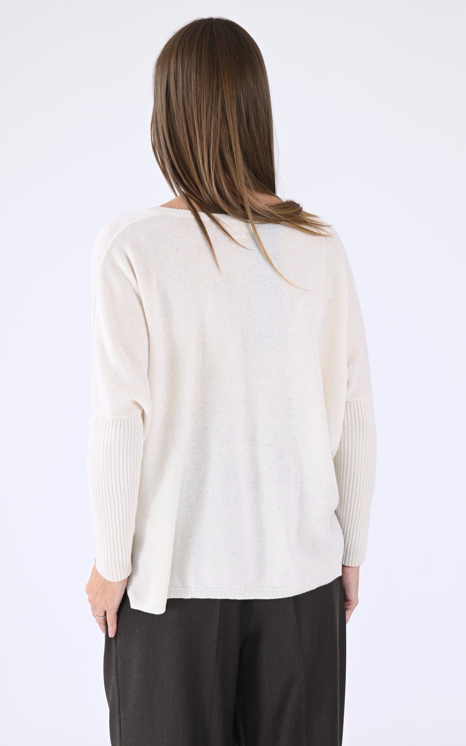 A &quot;FAUSTINE 4504001C&quot; Ecru Notshy Pull Femme back photo