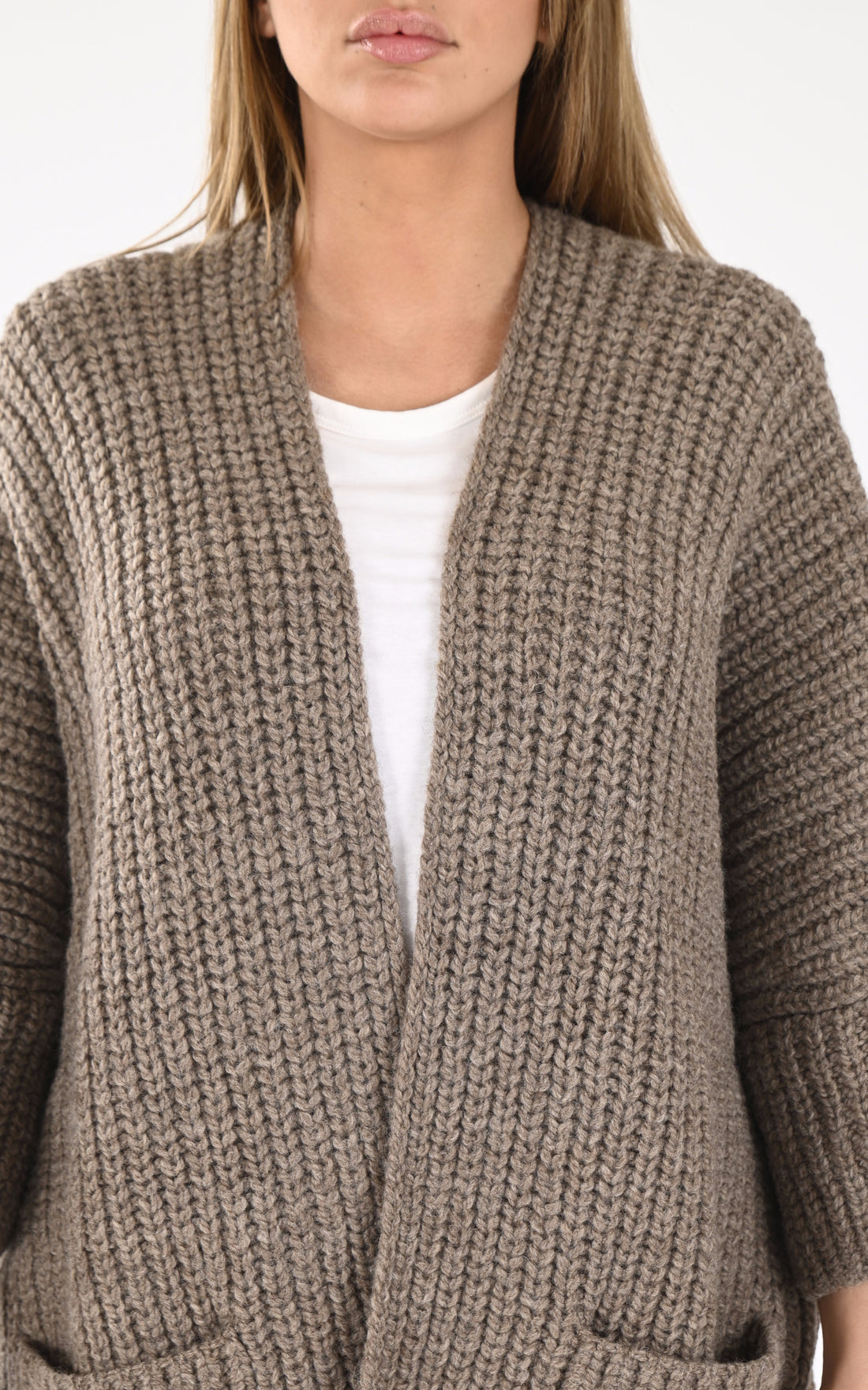 A &quot;JORMA 4509973&quot; Taupe Notshy Gilet Femme opened photo