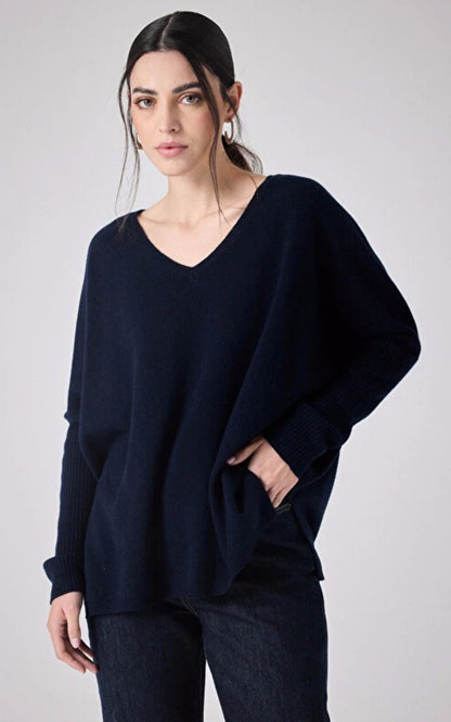 A &quot;FAUSTINE 4604001C&quot; Bleu Notshy pull_poncho Femme opened photo