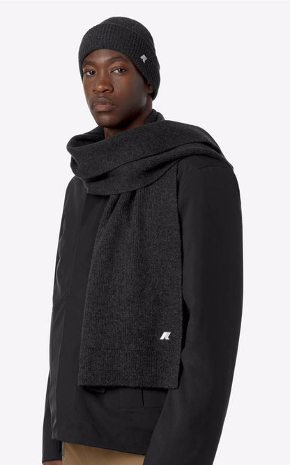 A &quot;ETIENNE WOOL K4136FW&quot; Noir K-Way Echarpe Mixte opened photo