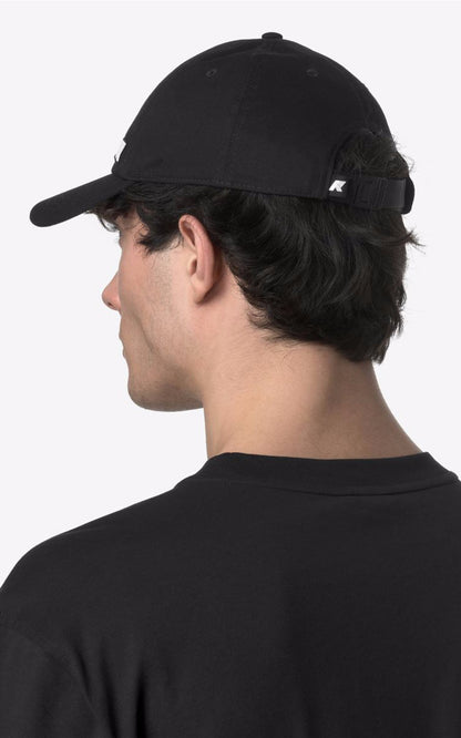 A &quot;ROB K51462W&quot; Black K-Way Casquette Mixte closed photo