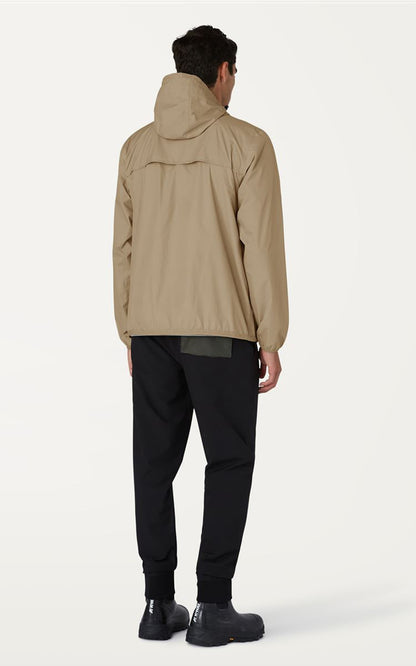 A &quot;CLAUDE K004BD0&quot; Beige K-Way Blouson Mixte closed photo