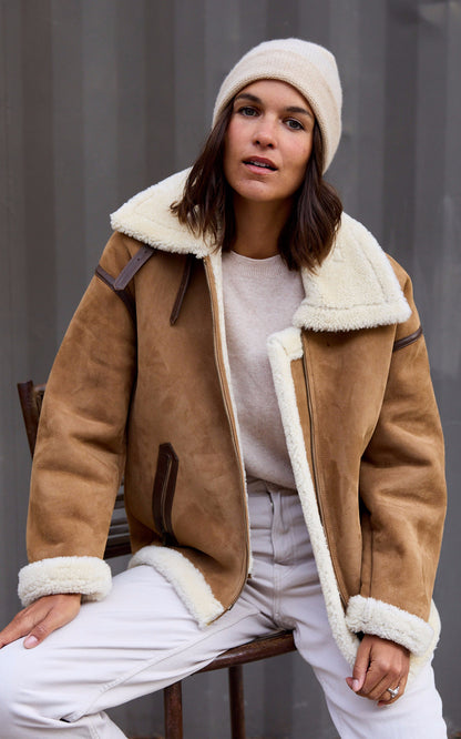 A &quot;ELISA&quot; Camel La Canadienne Bombardier Femme details photo