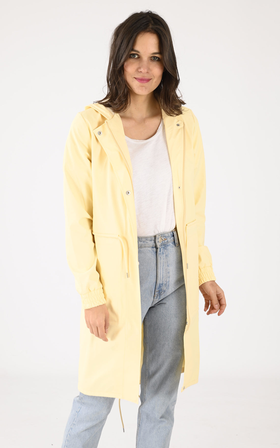 A &quot;18550 STRING PARKA&quot; Jaune Rains 7/8 Femme opened photo