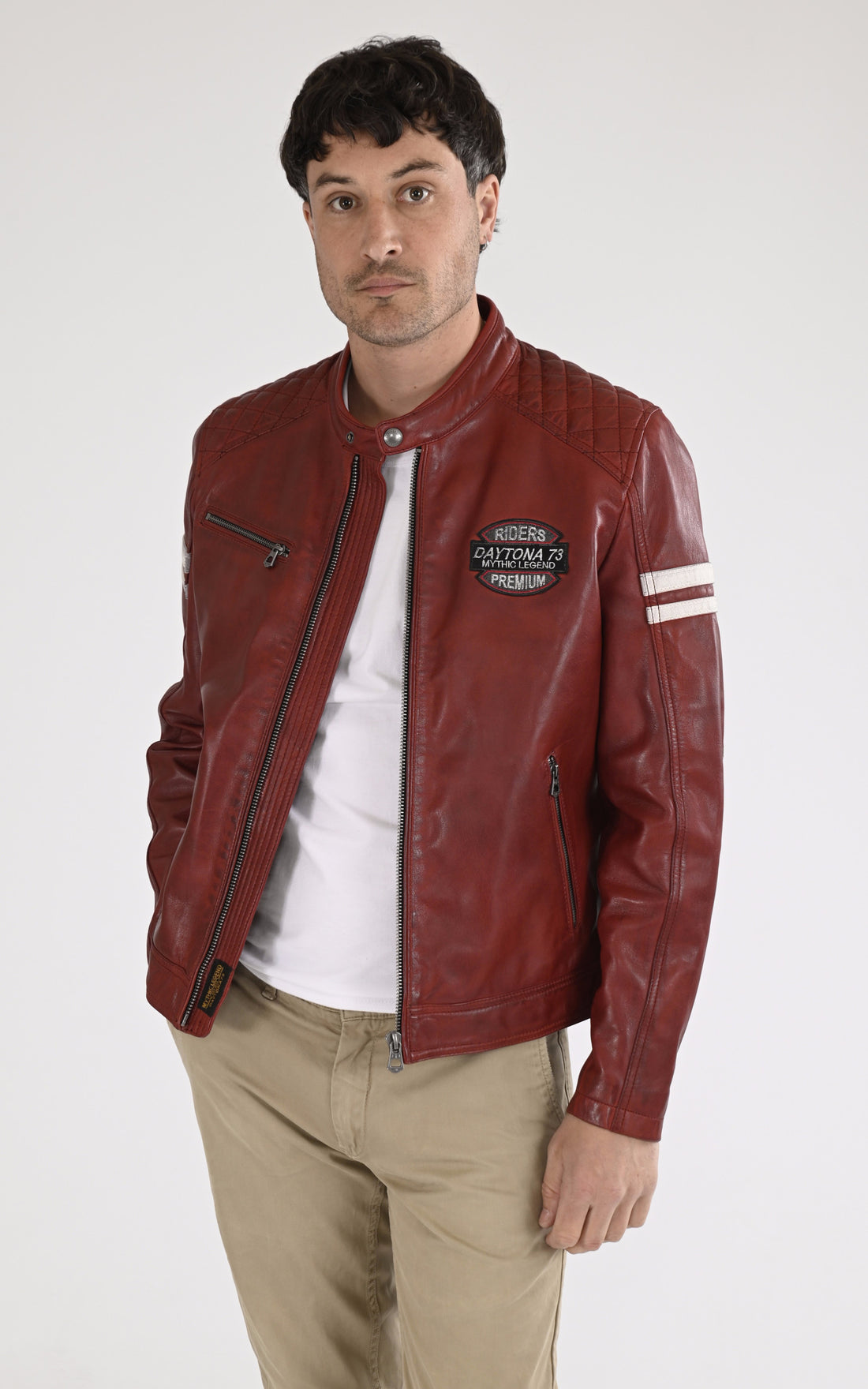 A &quot;SPENCER 104153&quot; Rouge Daytona 73 Blouson Homme opened photo
