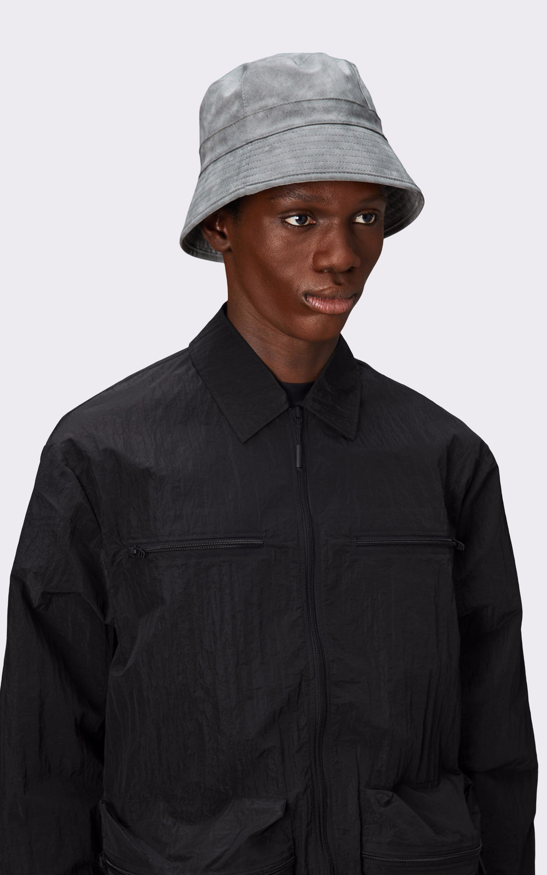 A &quot;20010 BUCKET HAT&quot; Gris Rains bob Mixte back photo