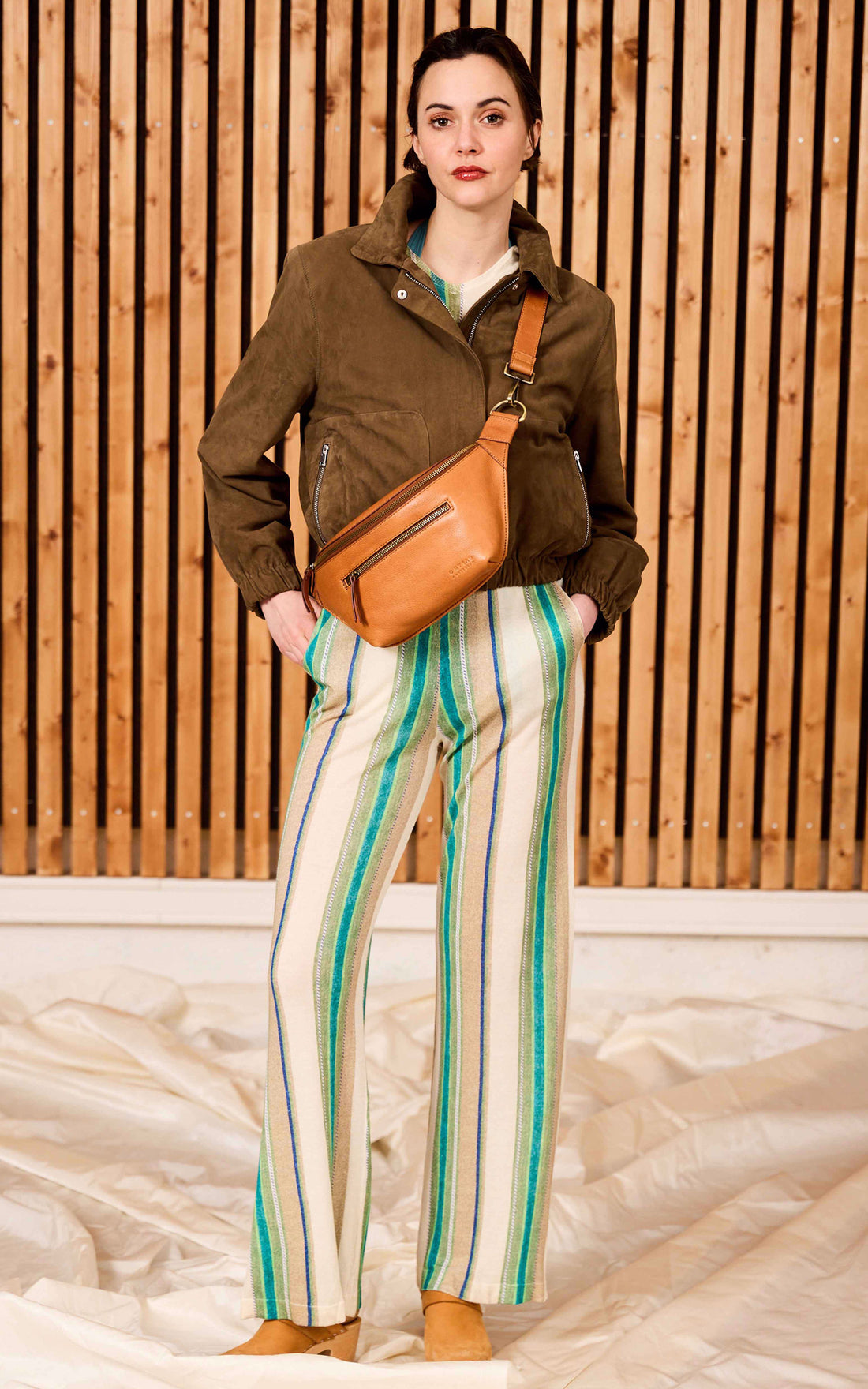 A &quot;CLOTILDE&quot; Kaki Serge Pariente Veste Femme opened photo