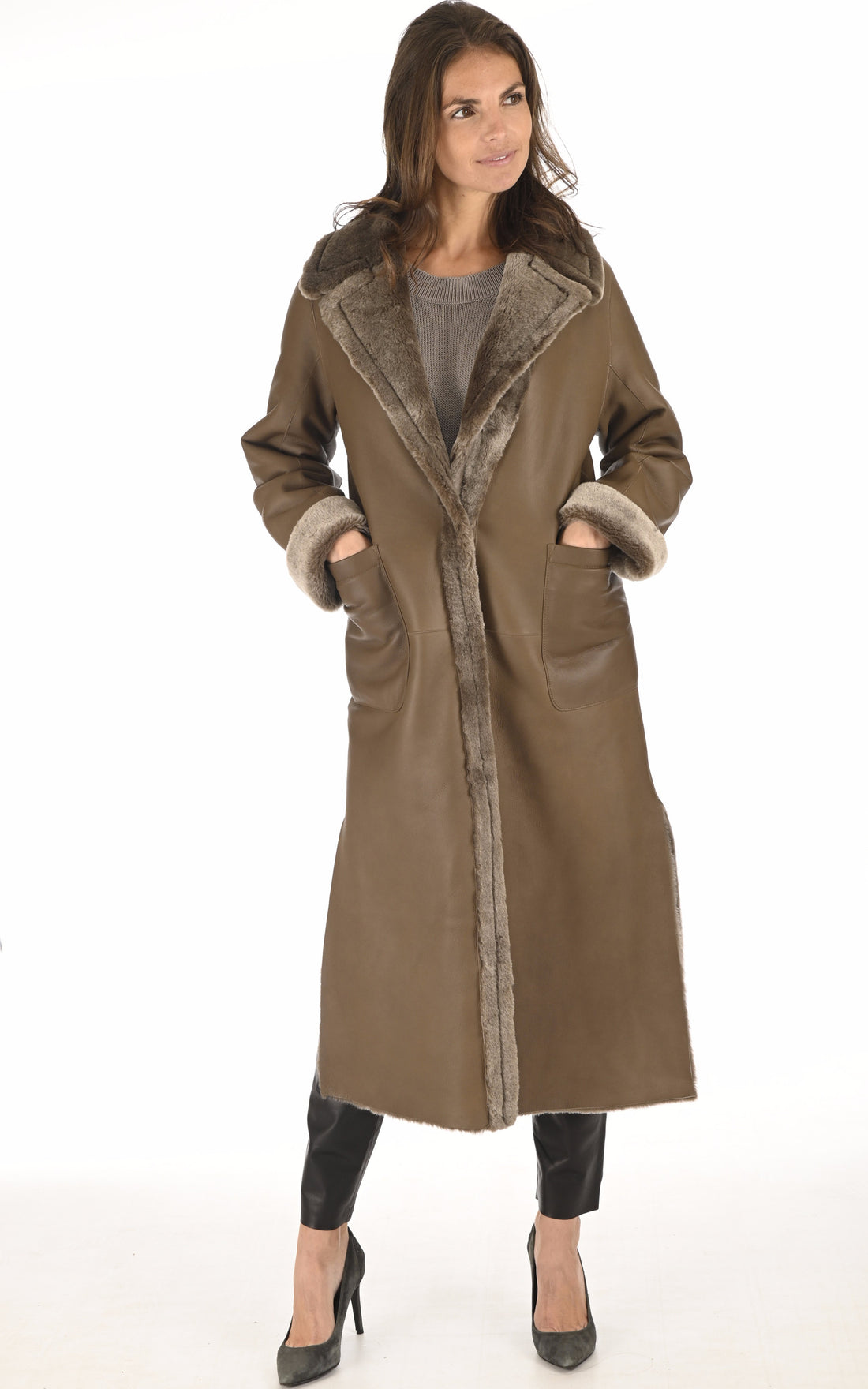 A &quot;BIANCA CANA&quot; Taupe La Canadienne Manteau Femme opened photo