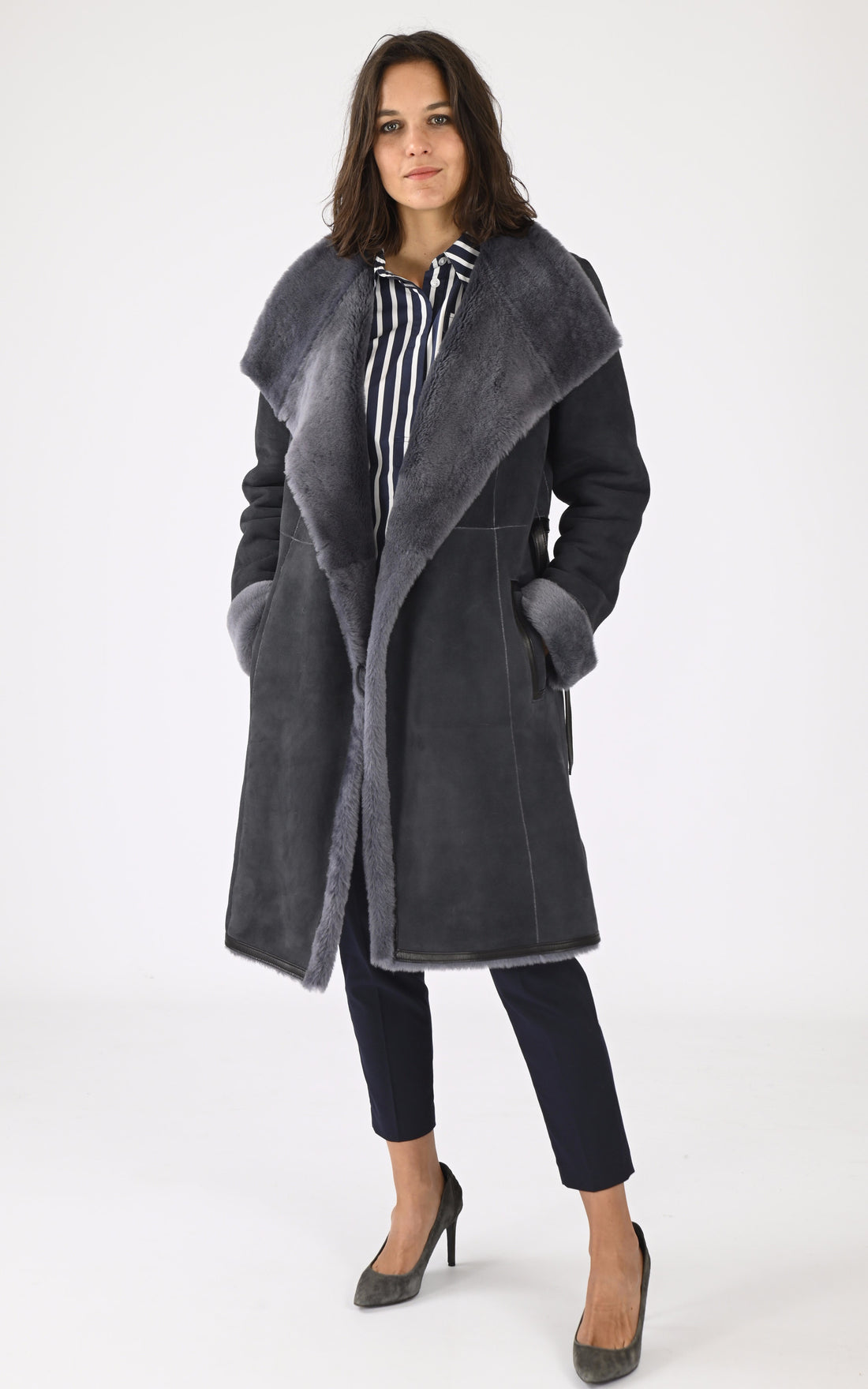 A &quot;WD1009&quot; Gris La Canadienne 7/8 Femme opened photo