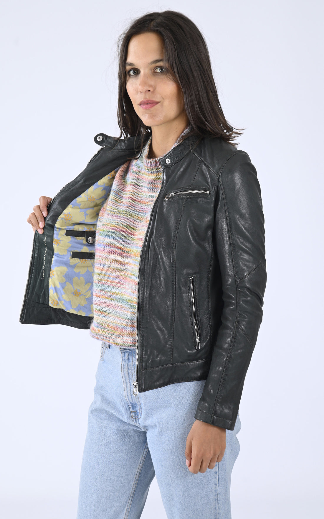 A &quot;JOLYA 102581&quot; Kaki Rose Garden Blouson Femme closed photo