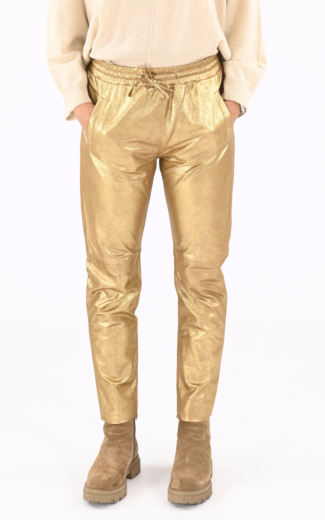 A &quot;GIFT METAL 64871&quot; Gold Oakwood Pantalon Femme opened photo
