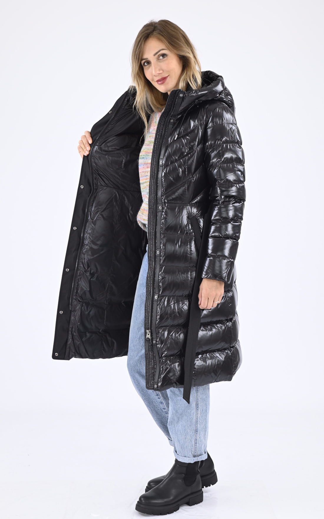 A &quot;CORALIA&quot; Noir Mackage 3/4 Doudoune Femme opened photo