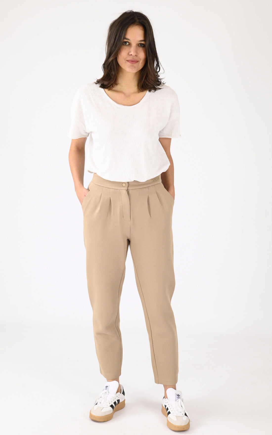 A &quot;MARIANA&quot; Camel Mackage Pantalon Femme closed photo