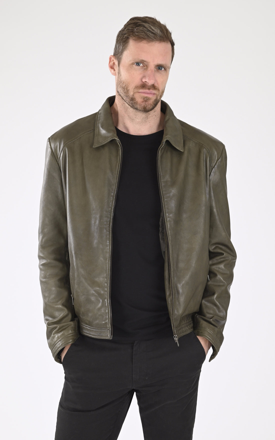 A &quot;IVAR&quot; Kaki La Canadienne Blouson Homme opened photo