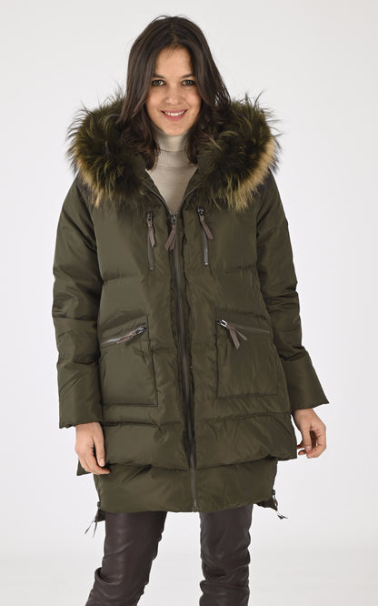 A &quot;MICHELLE 2 90 CM HOOD&quot; Kaki Levinsky Ves Doudoune Femme closed photo