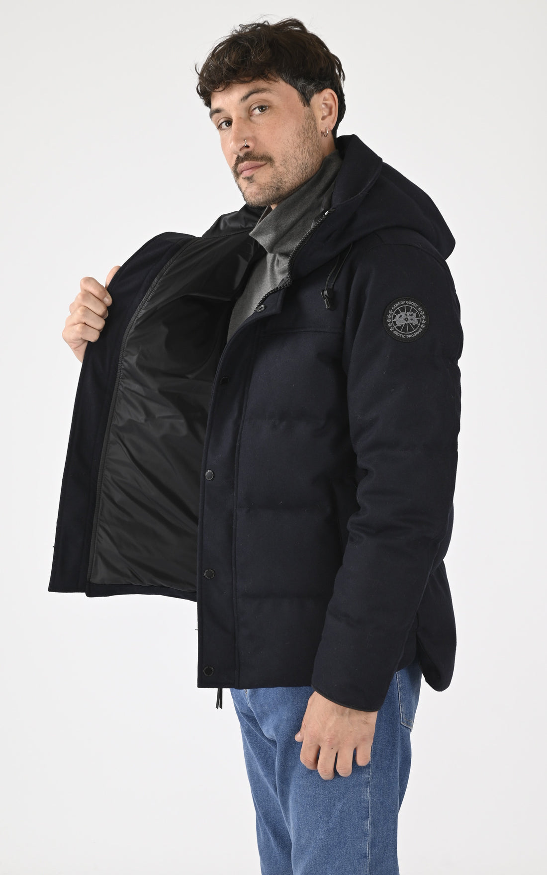 A &quot;MAC MILLAN WOOL 3804M1&quot; Bleu Canada Goose 3/4 Doudoune Homme opened photo