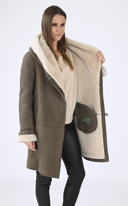 A &quot;H969&quot; Taupe Levinsky 3/4 Femme interior photo