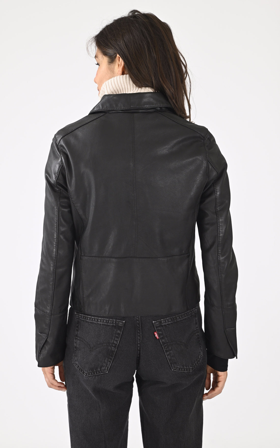 A &quot;LESLIE 64843&quot; Noir Oakwood Blazer Femme closed photo