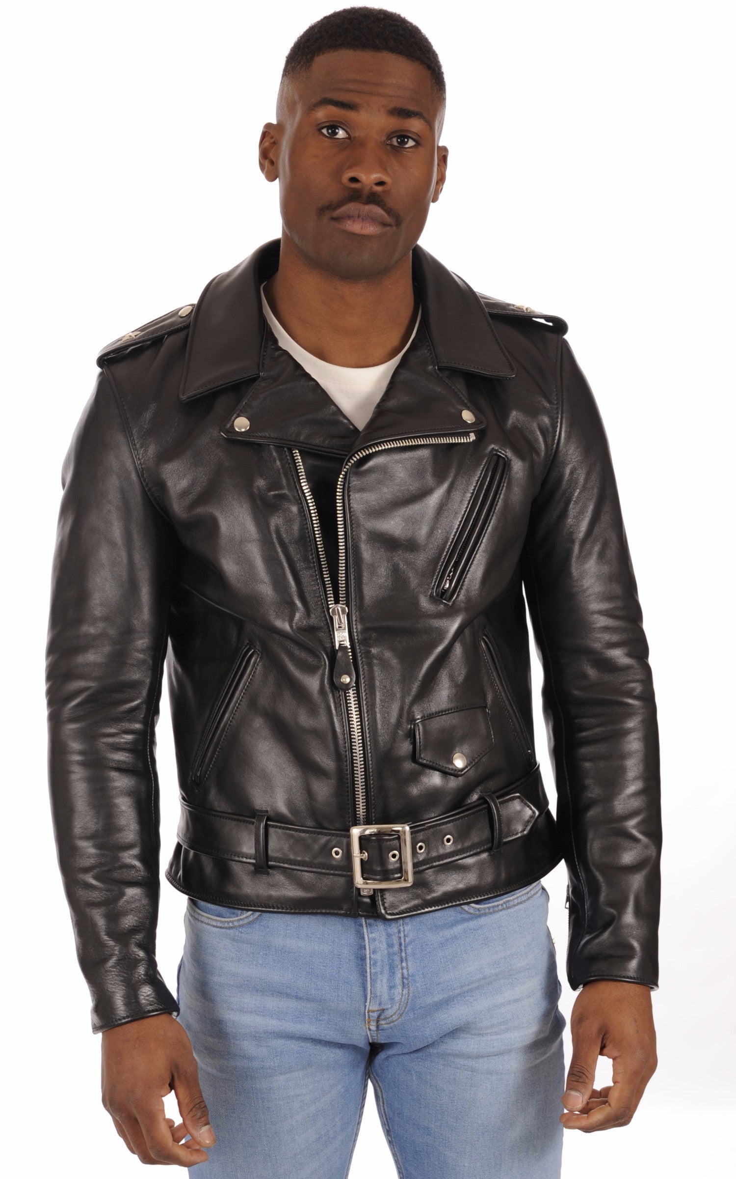 A &quot;613SH&quot; Noir Schott Perfecto Homme closed photo