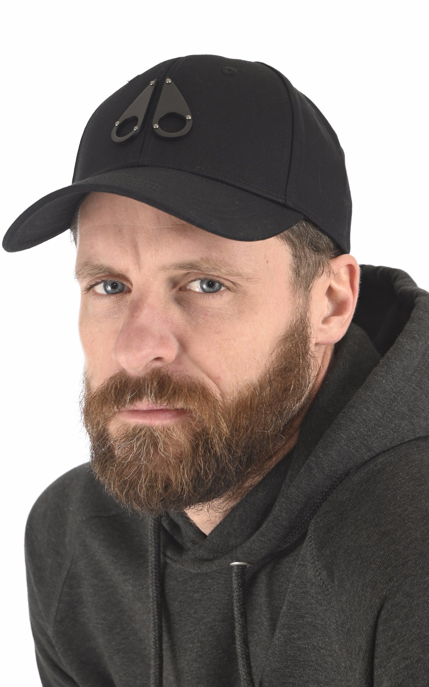A &quot;LOGO ICON M31MA534&quot; Noir Moose Knuckles Casquette Mixte details photo 5