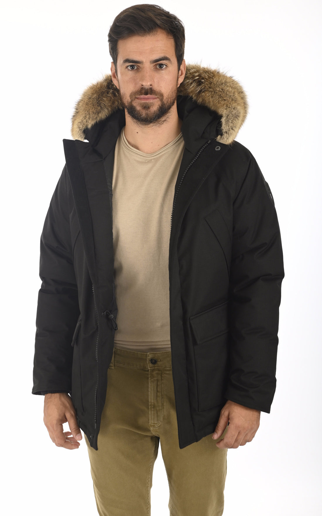 A &quot;HERITAGE&quot; Black Nobis Ves Doudoune Homme opened photo