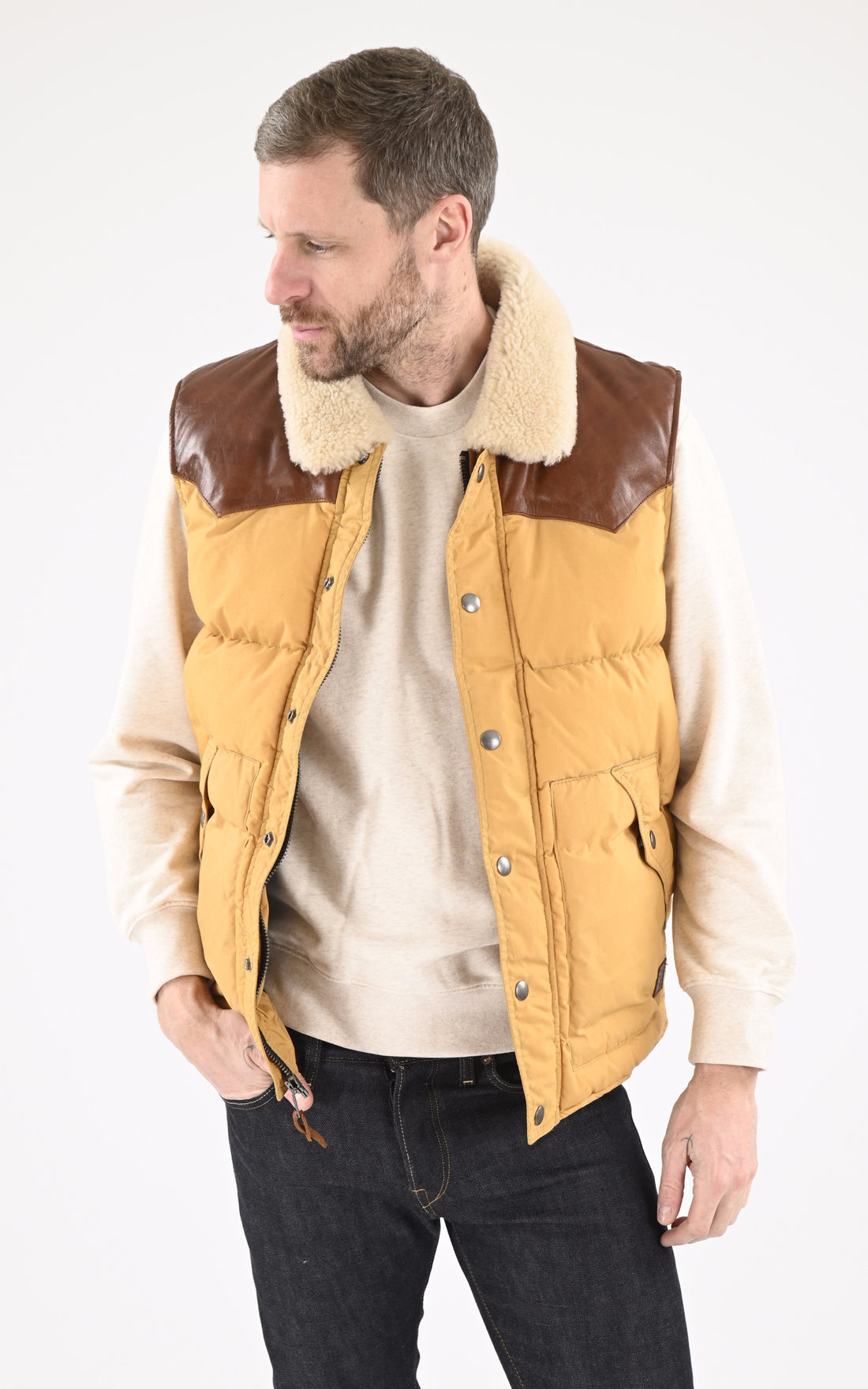 A &quot;BASIN 102095&quot; Jaune Iron&amp;Resin Gilet Homme opened photo