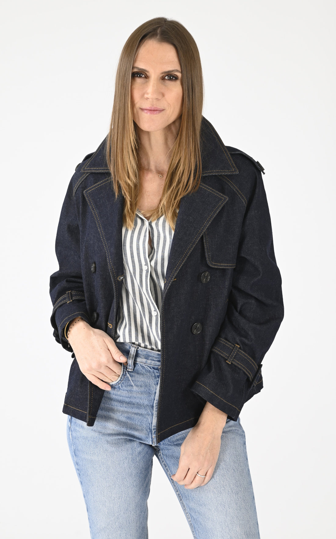 A &quot;LOUANE 64858&quot; Bleu Oakwood Veste Femme closed photo