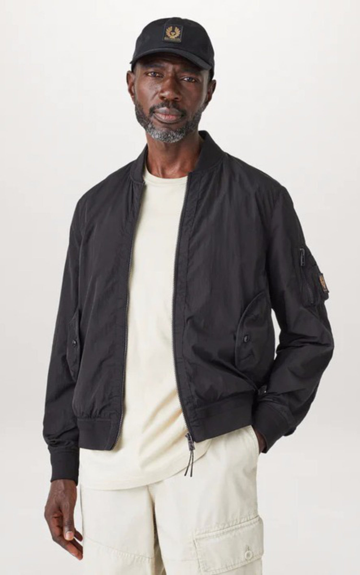 A &quot;QUEST&quot; Noir Belstaff Blouson Homme opened photo