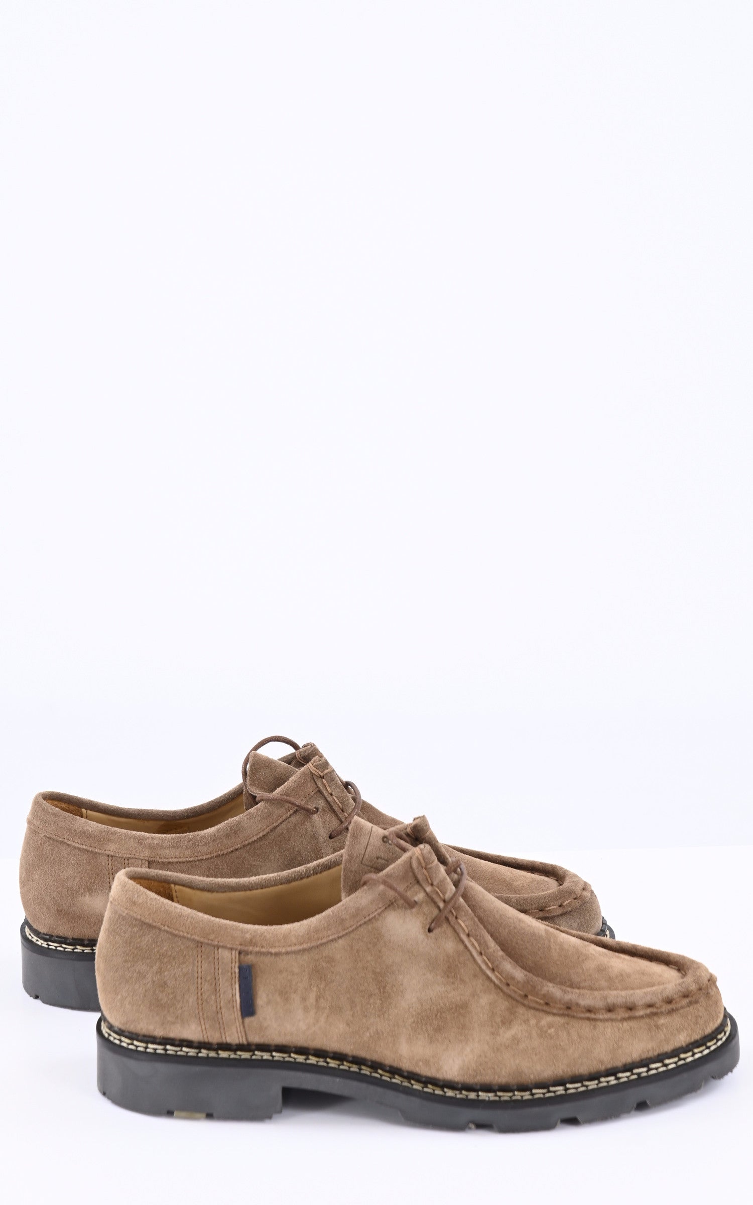 A &quot;MACHO&quot; Beige Pellet Chaussures Homme interior photo