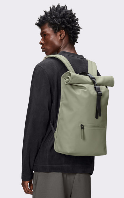 A &quot;13320 ROLLTOP RUCKSACK&quot; Vert Rains Sac Mixte interior photo