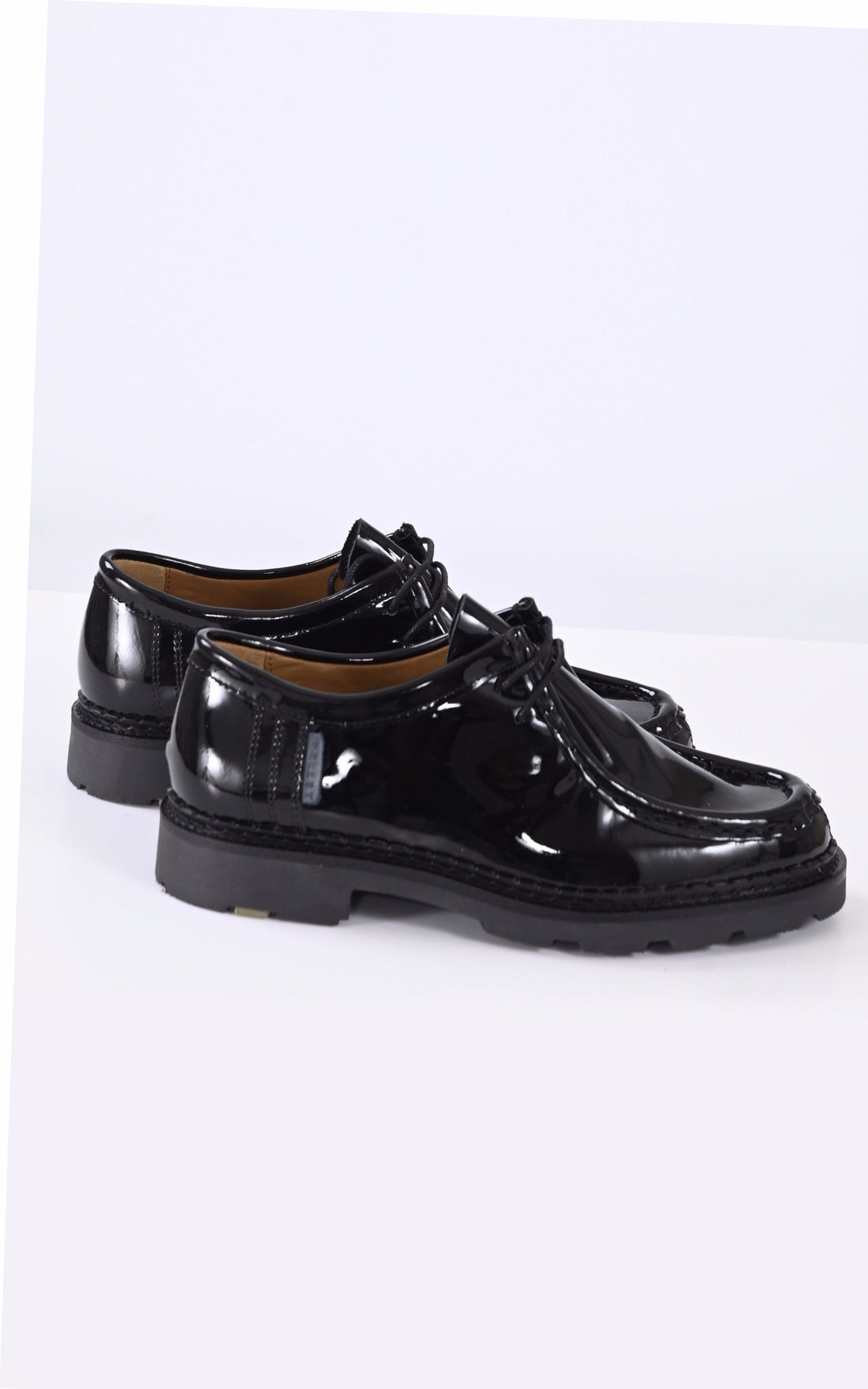 A &quot;MACHA&quot; Noir Pellet Chaussures Femme closed photo