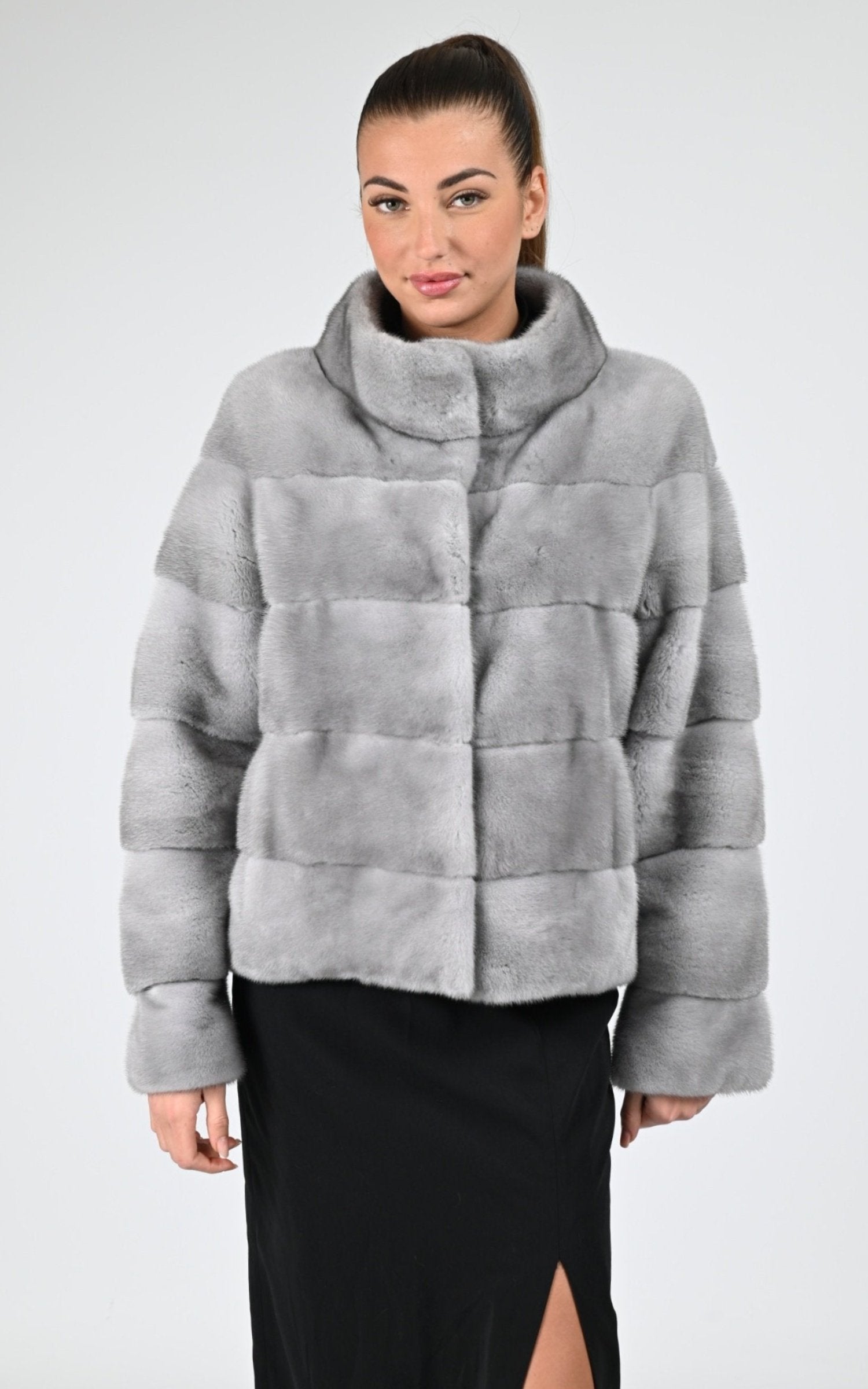 Veste Fourrure Femme Simmagini, modèle 7060 de couleur sapphire 1