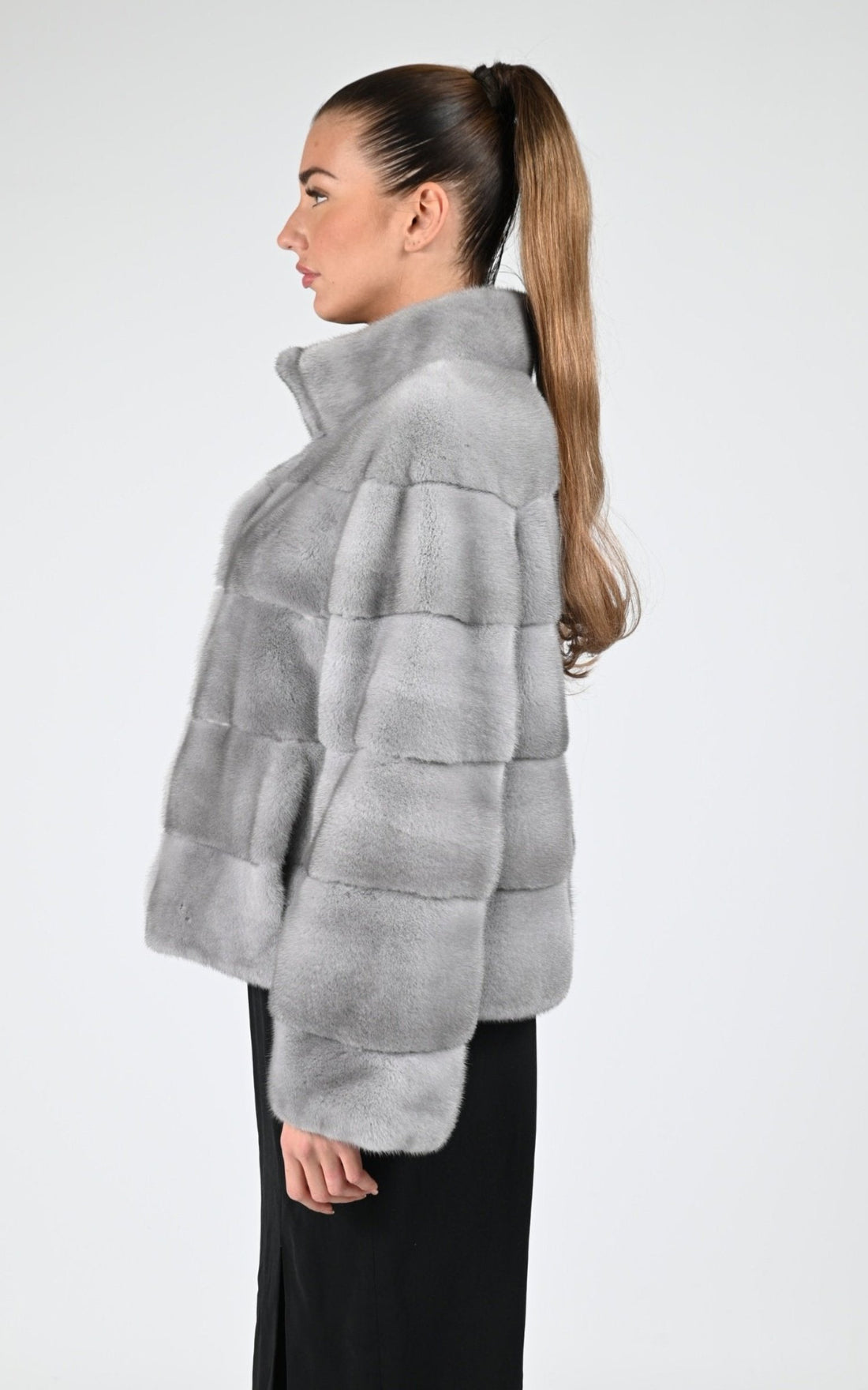 Veste Fourrure Femme Simmagini, modèle 7060 de couleur sapphire