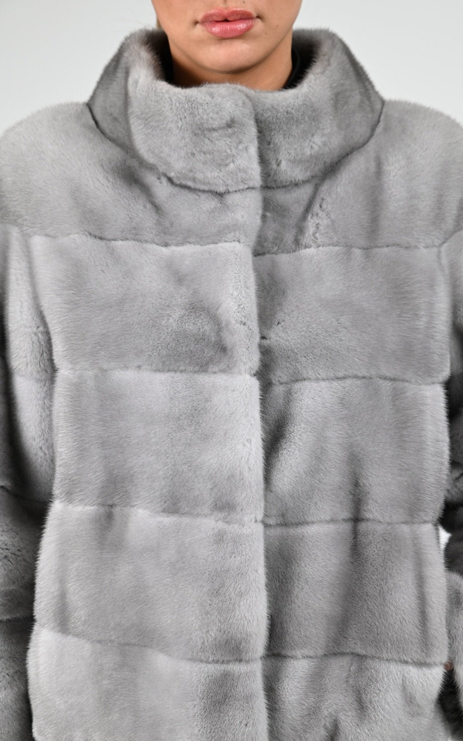 Veste Fourrure Femme Simmagini, modèle 7060 de couleur sapphire 5