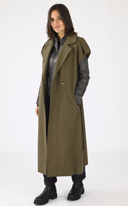 A &quot;DONIA 64818&quot; Vert Oakwood Manteau Femme opened photo