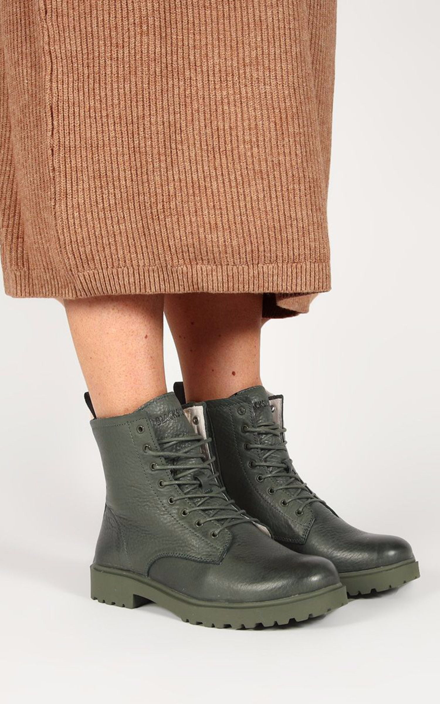 A &quot;WL02 KAJSA&quot; Kaki Blackstone Chaussures Femme opened photo